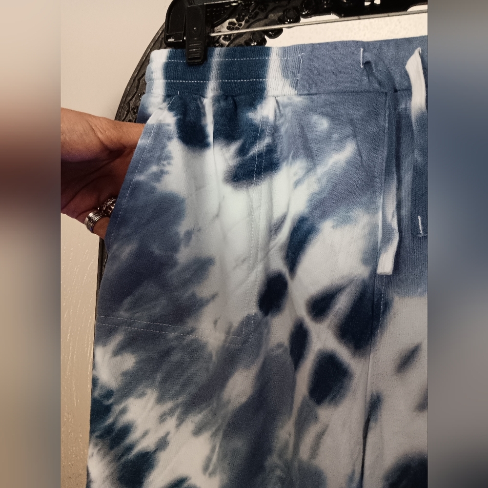 ✨️Anthropologie, Jane & Delancey Sz. Med, Tie Dye Blue, White, & Gray Joggers. - Picture 6 of 10